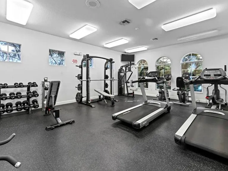 10440 Cypress Lakes Preserve Dr — Photo 19