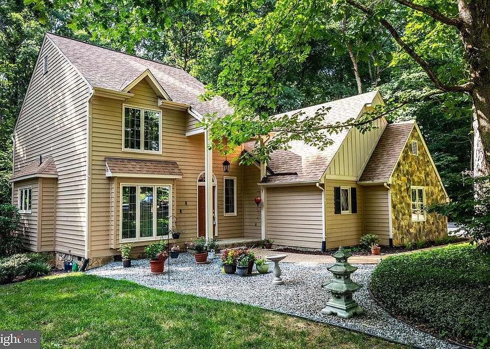 Well maintained grounds