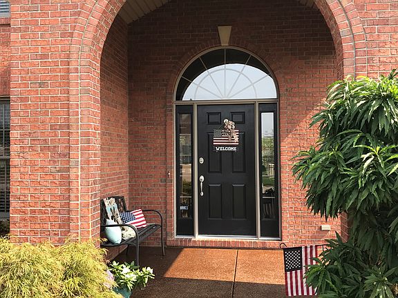 Arch entry