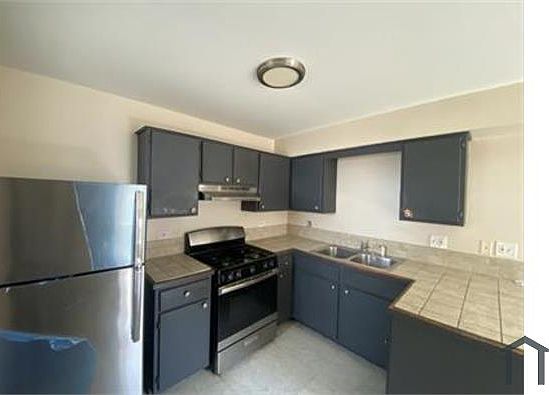 5th image of 6630 S Vernon Ave APT 2S