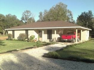 65 Luther Walker Rd, Picayune, MS 39466