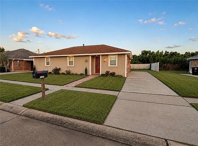 3101 Fable St — Photo 1