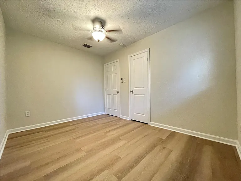 12010 Flushing Meadows Dr — Photo 14