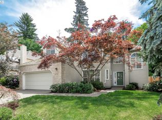 5582 Yorkshire Pl, Lake Oswego, OR 97035