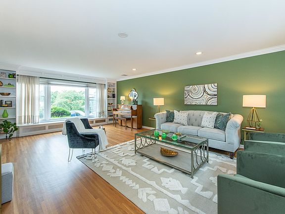 5th image of 14 Alicia Ct