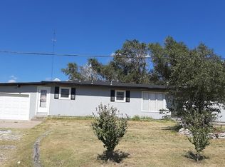 308 W 1st Ave, Ingalls, KS 67853
