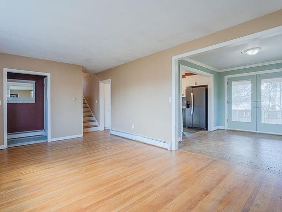 4th image of 63 Cul De Sac Way