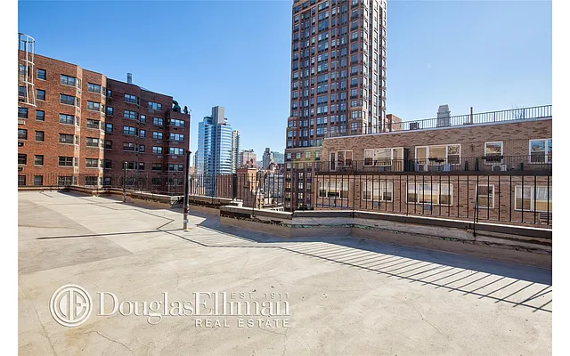Sold by Douglas Elliman | media 7