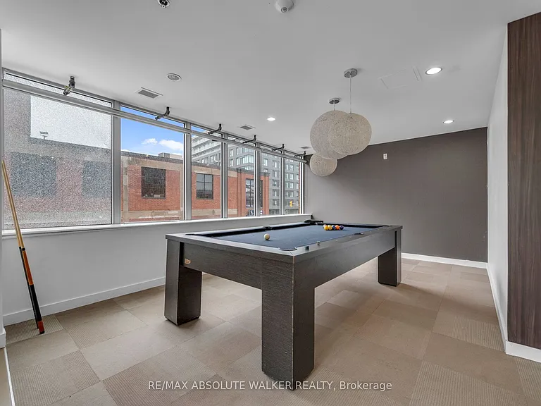 360 McLeod St #717 — Photo 31