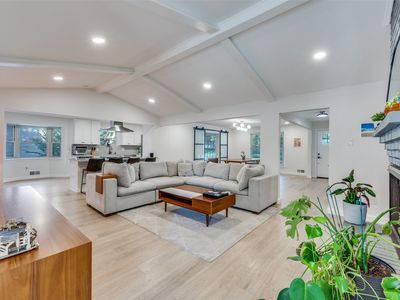 7738 La Manga Dr, Dallas, TX, 75248