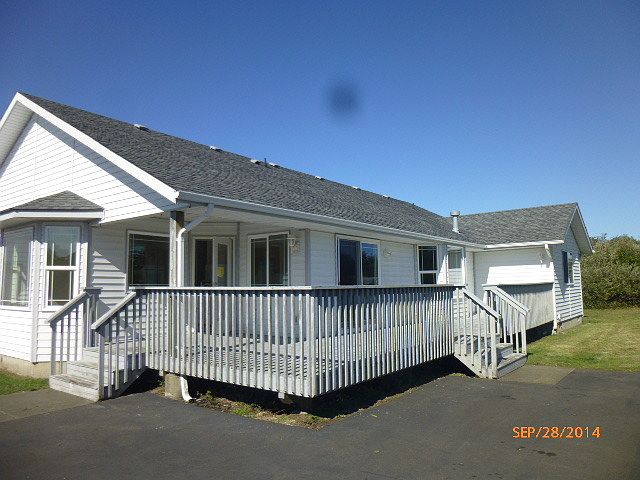 1st image of 300 Canal Dr NE