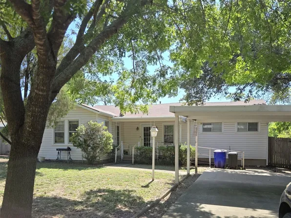 208 Marquette Ave, Azle, TX 76020