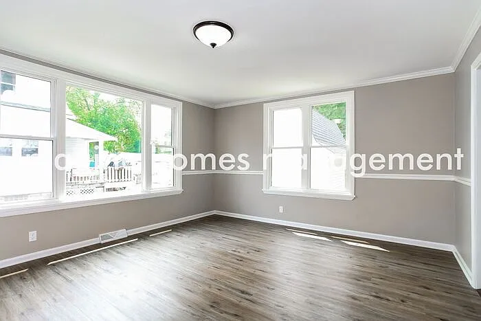 6425 Sherman Ave — Photo 6