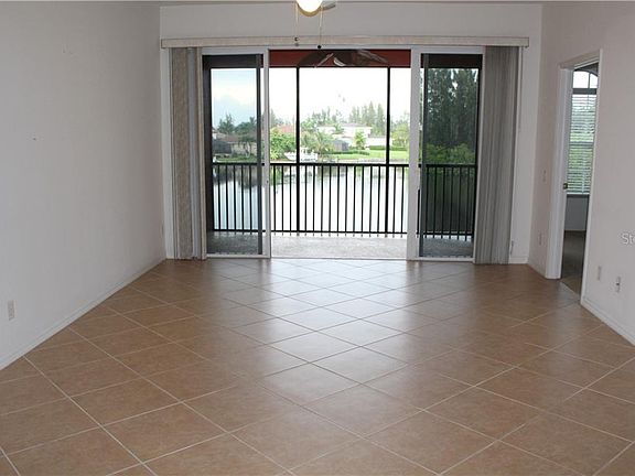 4th image of 3500 Mondovi Ct Unit 422
