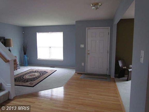 5th image of 9 Summerfield Ln