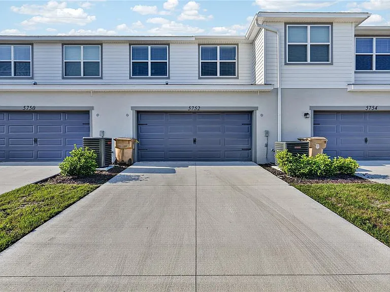 5752 Anders Way St — Photo 3