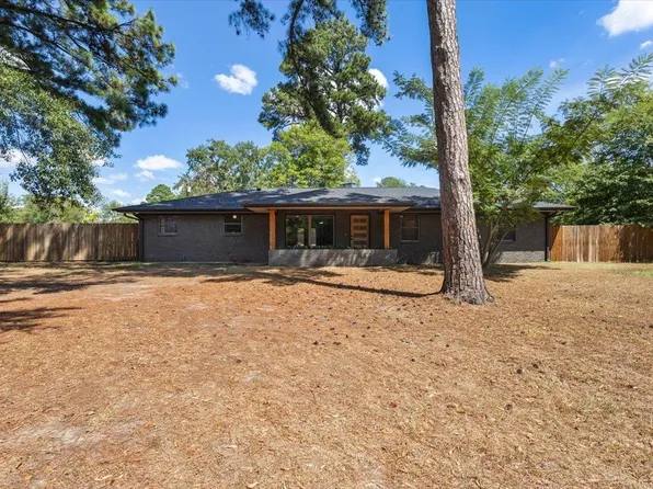 3509 Dudley Rd, Kilgore, TX 75662