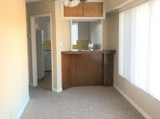 129 Bennett Ave APT C, Long Beach, CA 90803