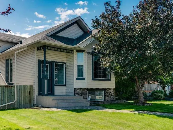 279 Covehaven Vw NE, Calgary, AB T3K 5S4
