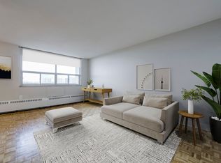 530 Scarlett Rd #1-BEDROOM, Toronto, ON M9P2S3