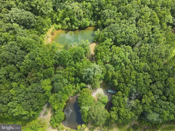 9568 State Route 209, Williamstown, PA 17098