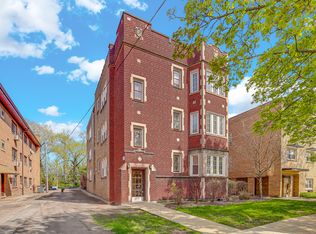 10433 S Hale Ave APT 1A, Chicago, IL 60643