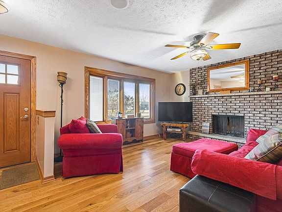 5th image of 8755 Mariner Dr
