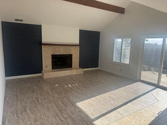 614 Taylor Pl — Photo 2