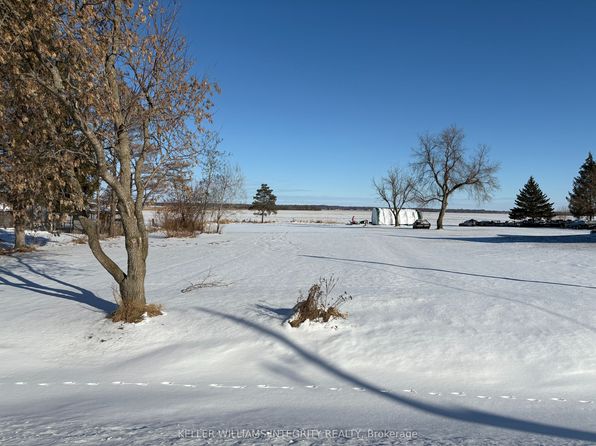 3631 Labelle Rd, Clarence Rockland, ON K0A 1E0