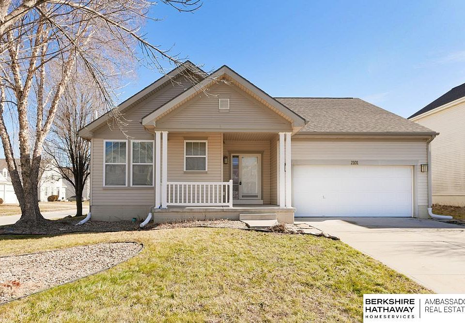 2101 Ridgeview Dr Papillion NE 68046 Zillow