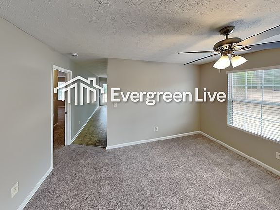 5th image of 602 Clydes Way