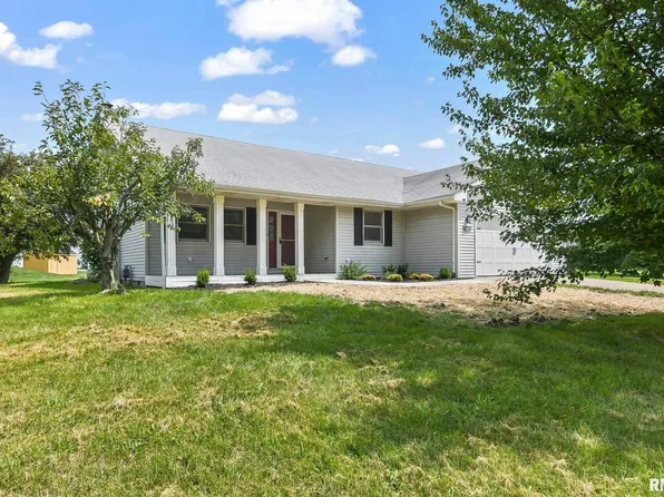 14496 Frontier Dr, Athens, IL 62613