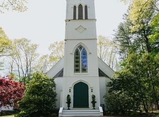 6 Dodges Row, Wenham, MA 01984