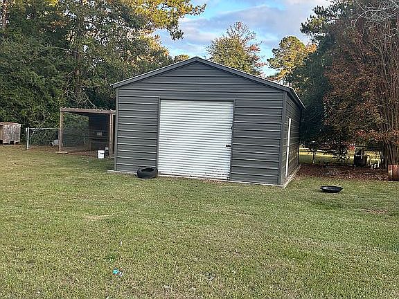 5th image of 211 Virginia Cir
