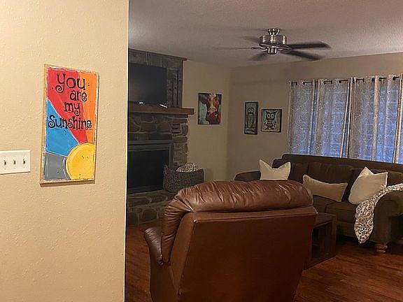 4th image of 21 Minentonka Dr