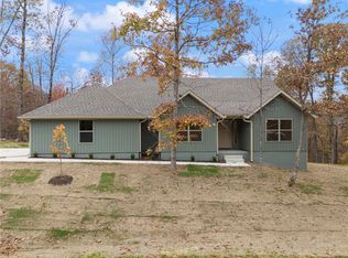 13 Downham Ln, Bella Vista, AR 72715