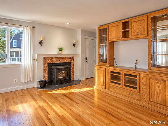 3rd image of 13 Belmont Avenue