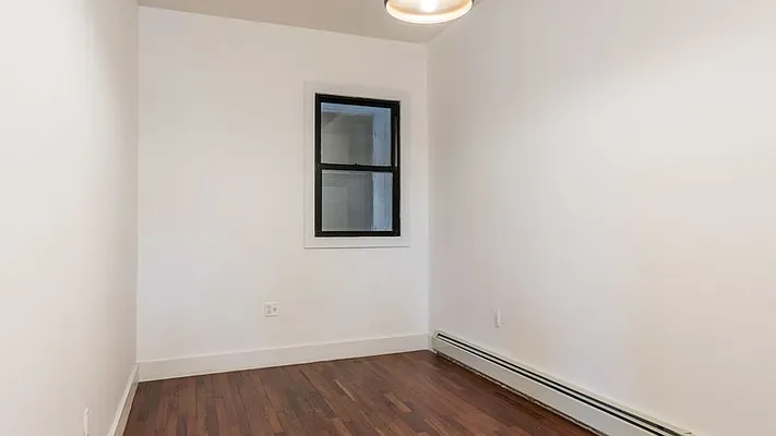 Rented by Nooklyn NYC LLC | media 4