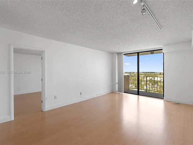 2350 NE 135th St #1202 — Photo 7
