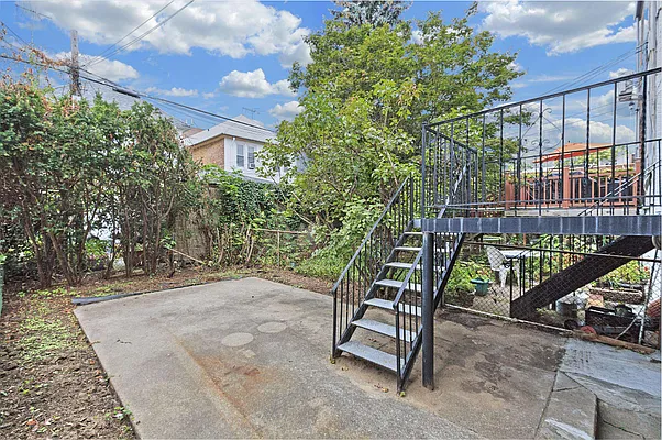 Sold by Fillmore | media 13