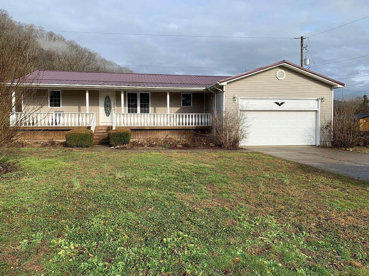 24 Hidden View Dr, Harold, KY 41635 Zillow