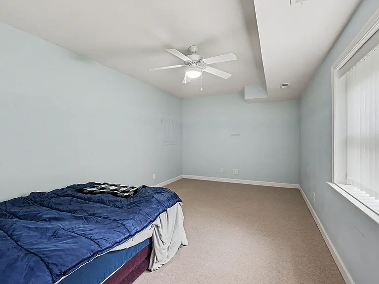 10 Piper Pl — Photo 21
