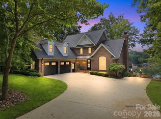 131 Long Cove Ln, Mooresville, NC 28117