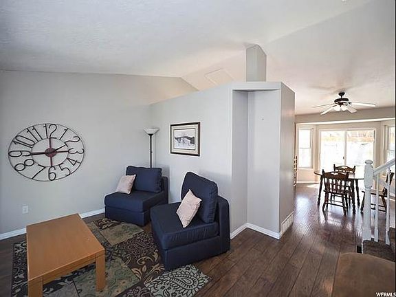 5th image of 916 E Granite Peak Dr