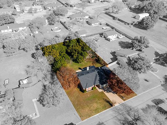 4th image of 9010 Trailridge Dr