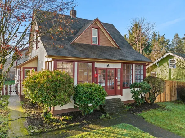 110 Bridge St, Fairview, OR 97024