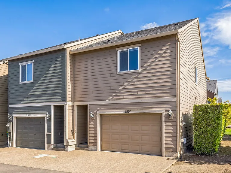 2501 Carson Loop — Photo 2