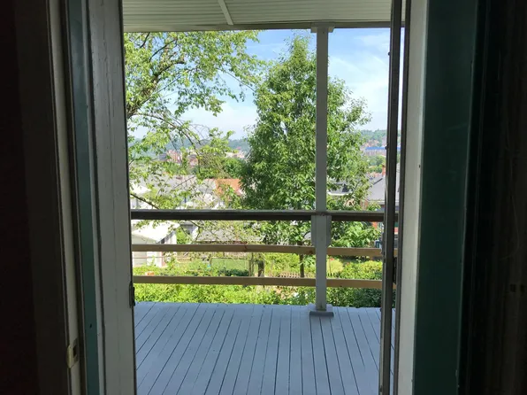327 Maple Ave #327, Morgantown, WV 26501