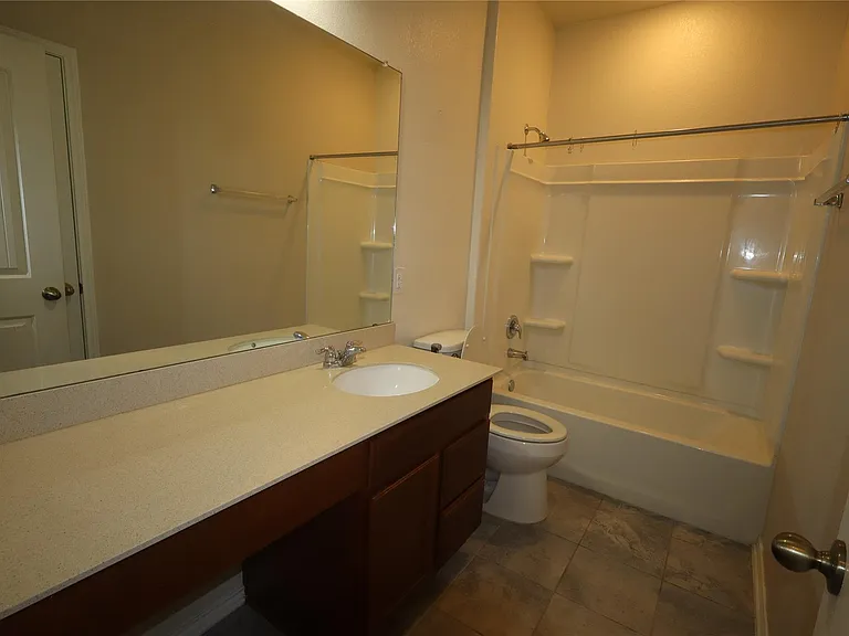 17009 Gibbons Path — Photo 9