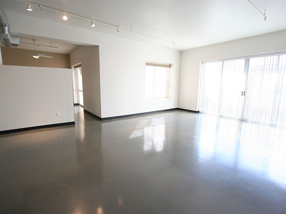 1st image of 401 Central Ave NE APT 305